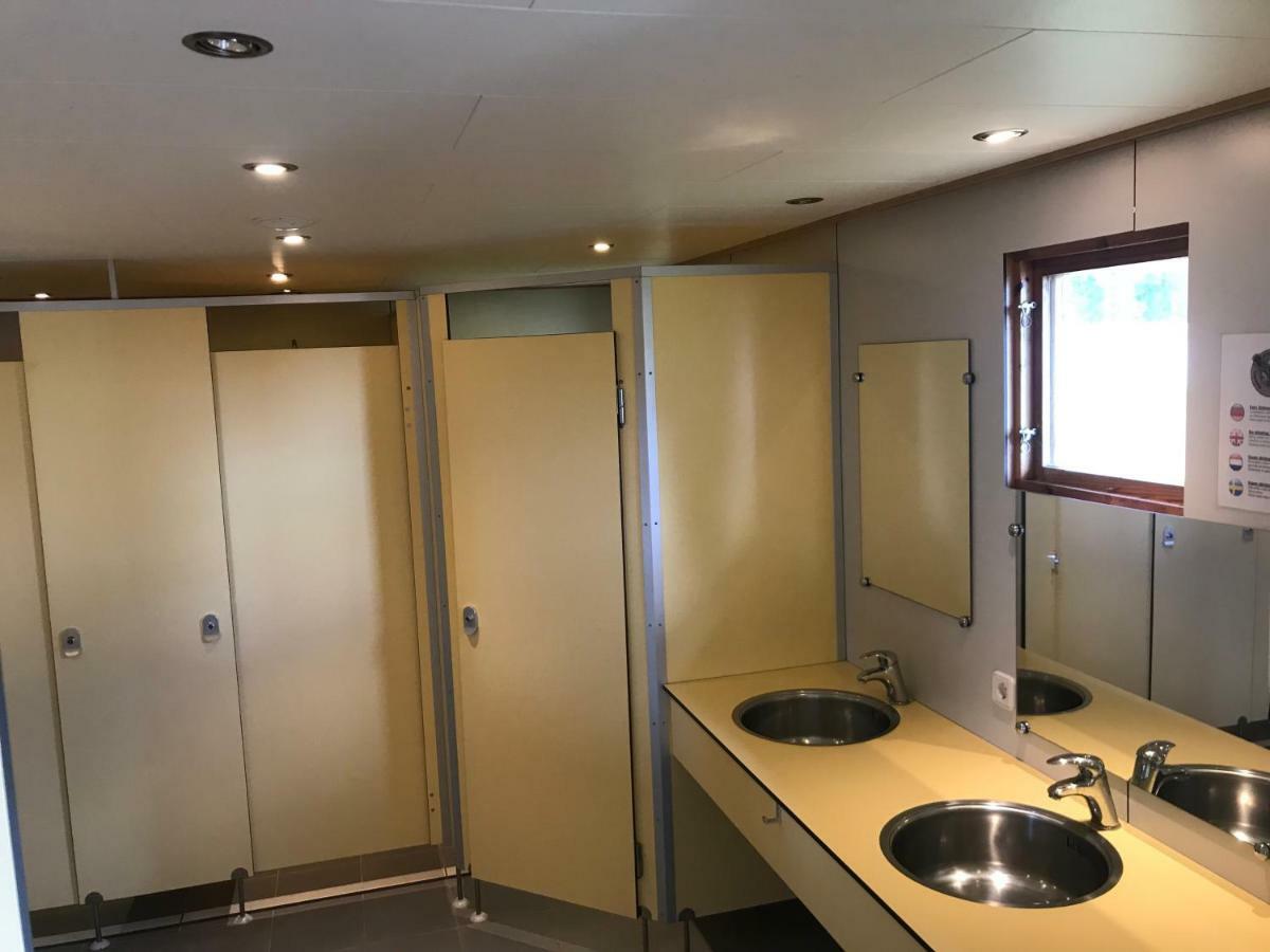 Steiner'S Camping & Lodge Johannisholm Екстериор снимка